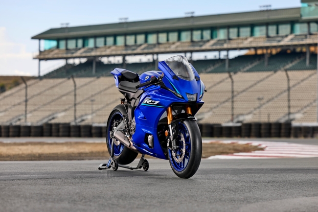 Yamaha YZF R7 2026