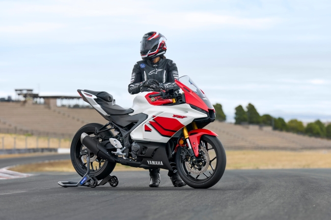 Yamaha YZF R3 2026