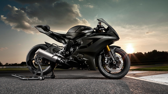 Yamaha YZF R6 RACE 2026
