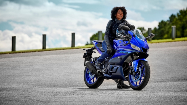 Yamaha YZF R3 2024