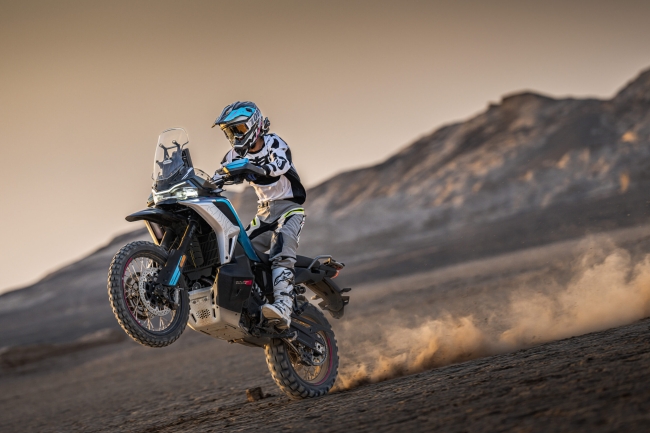 CFMOTO 1000MT-X '26 The Ultimate Adventure