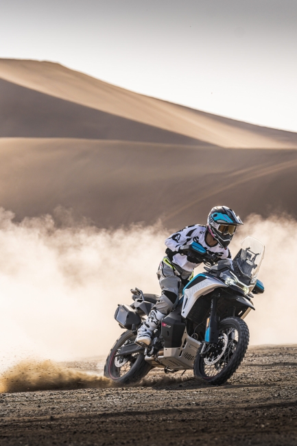 CFMOTO 1000MT-X '26 The Ultimate Adventure