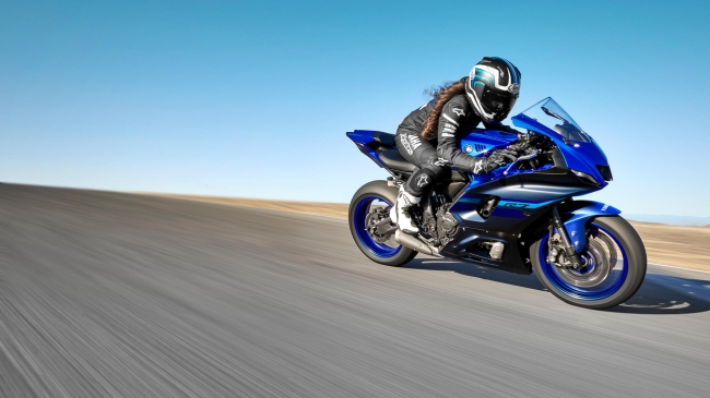 Yamaha YZF R7 2024